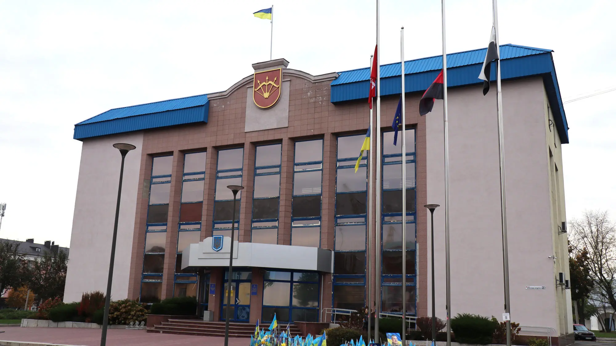Сьогодні у Білоцерківський громаді оголошено день жалоби. Біла Церква сумує разом із містом- побратимом - Кременчуком…